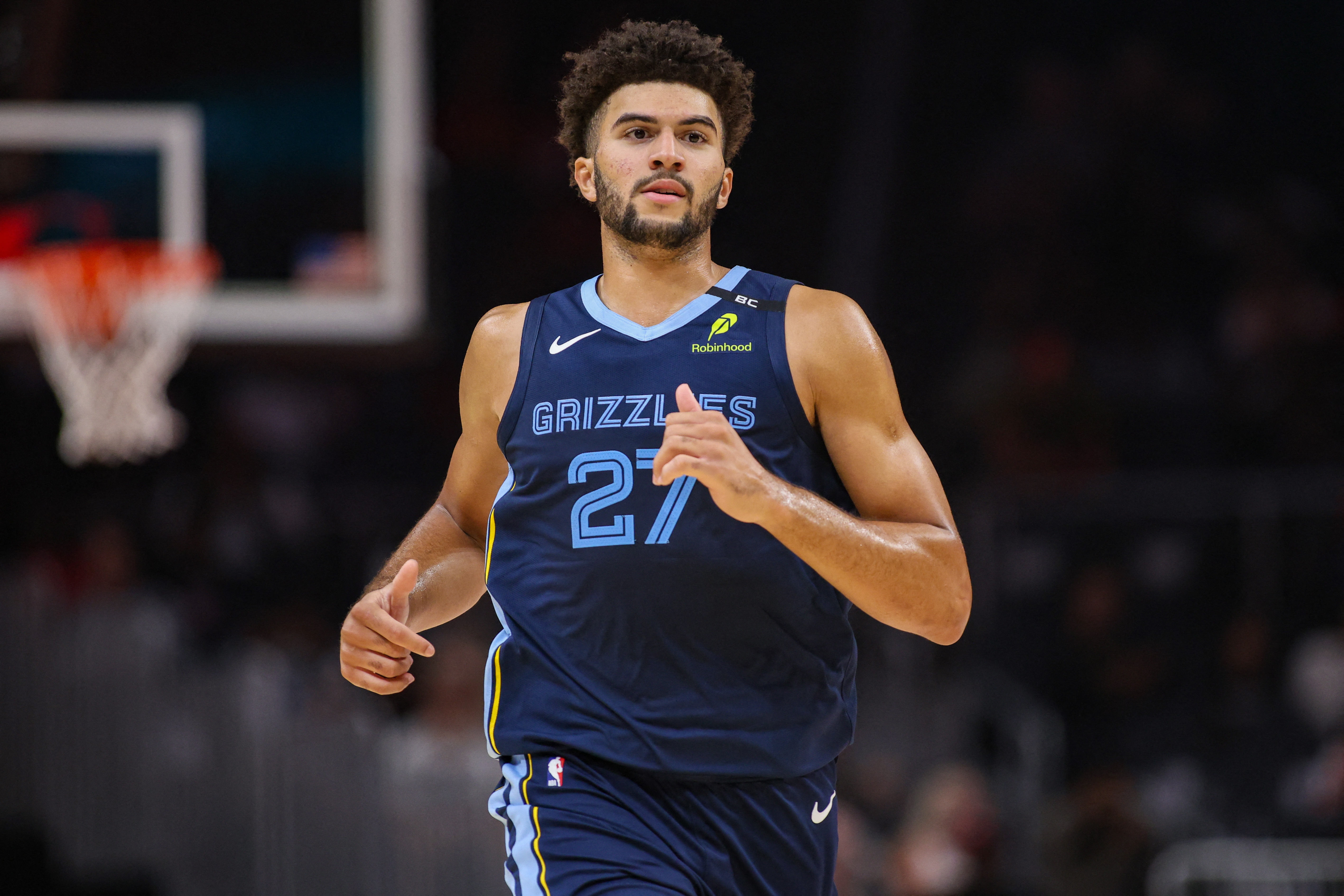 NBA新赛季有15人的年龄不足20岁卡梅隆·布泽尔19岁94天年龄最小 NBA新赛季有15人的年龄不足20岁卡梅隆·布泽尔19岁94天年龄最小